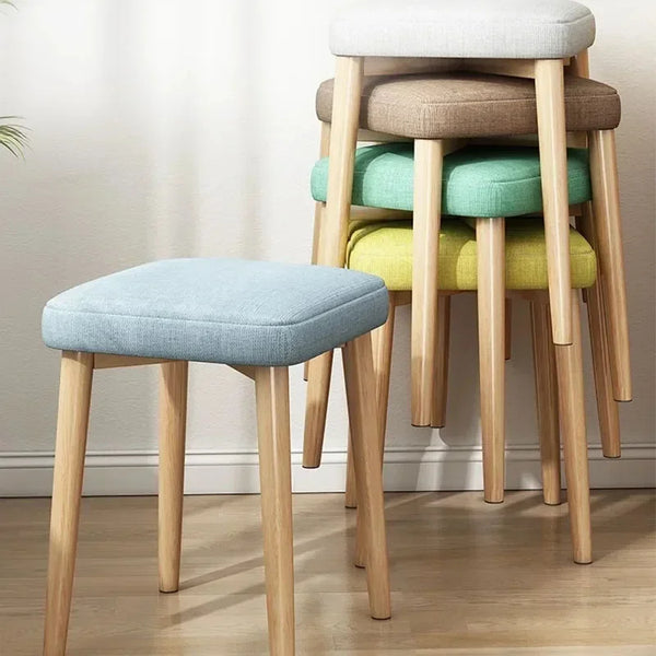 Tabourets en bois modernes pour une vie élégante
